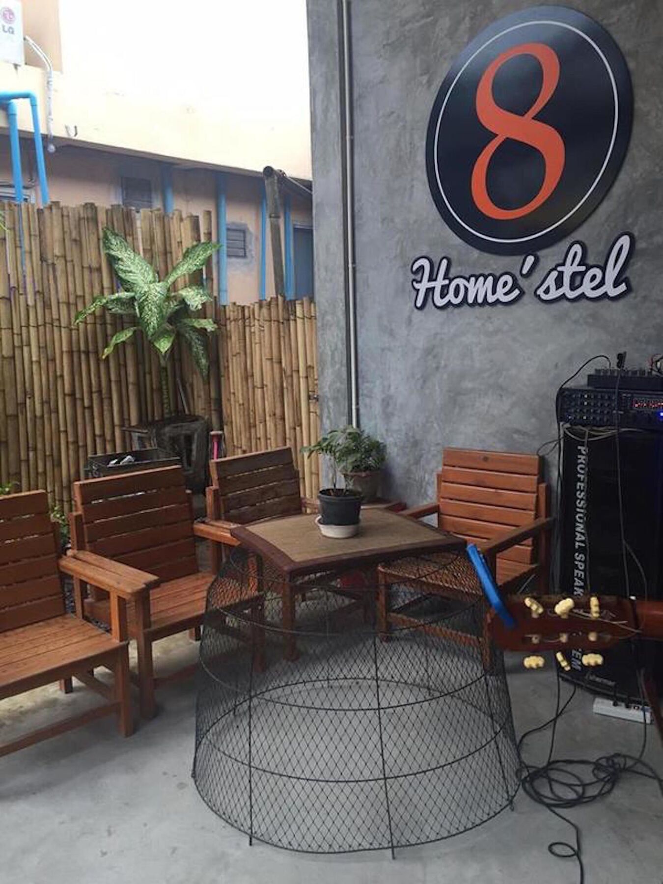 8 Homestel Тау Экстерьер фото